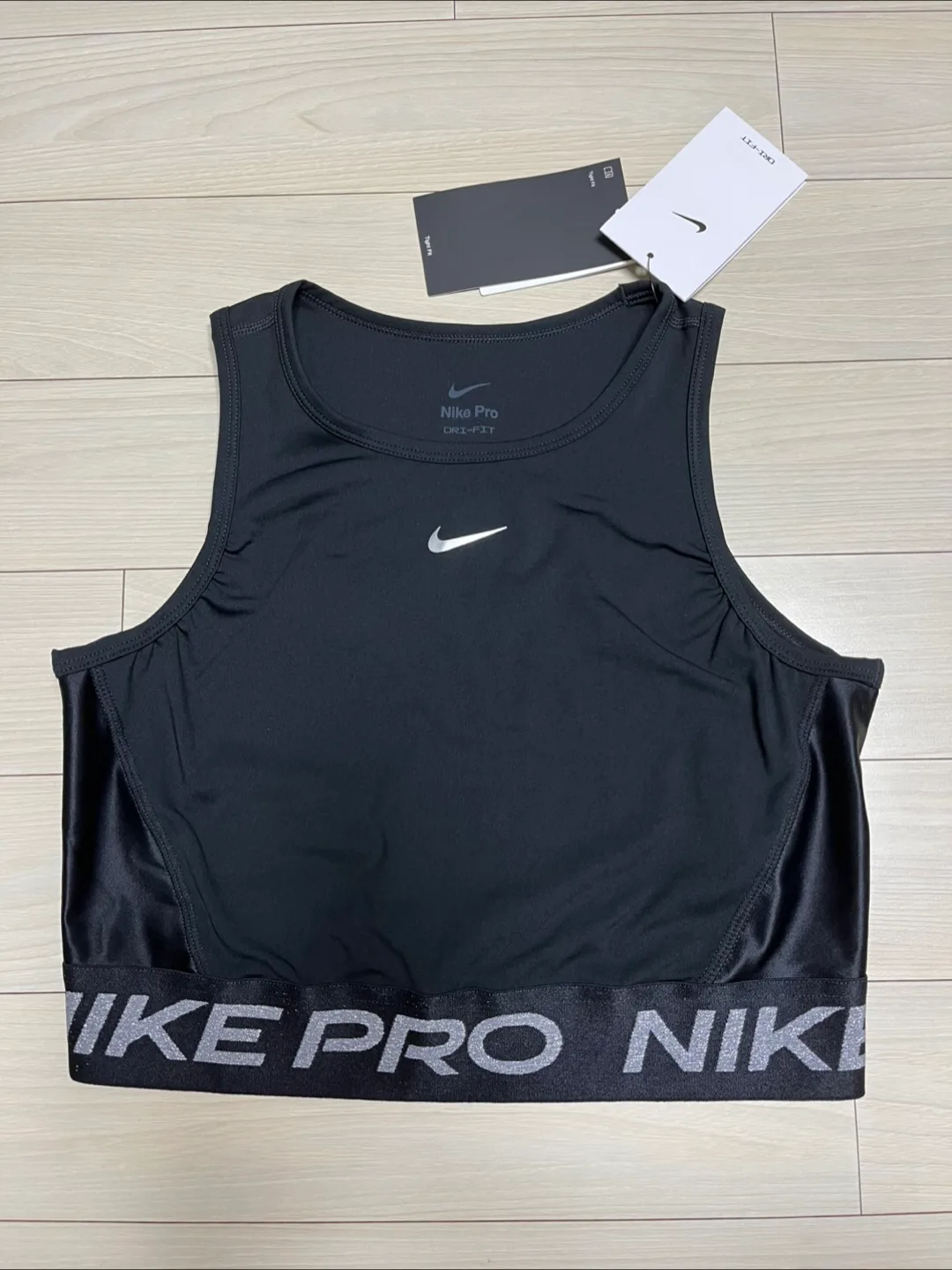 나이키 드라이핏 브라탑M (새상품)