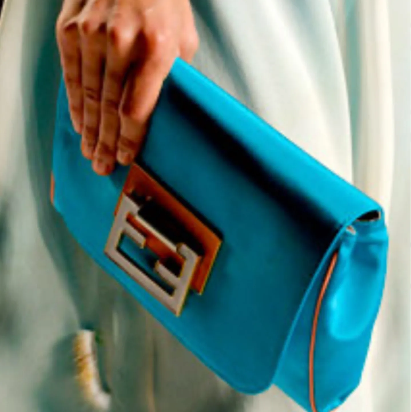 펜디 민트 바게트 숄더백 크로스백 겸용