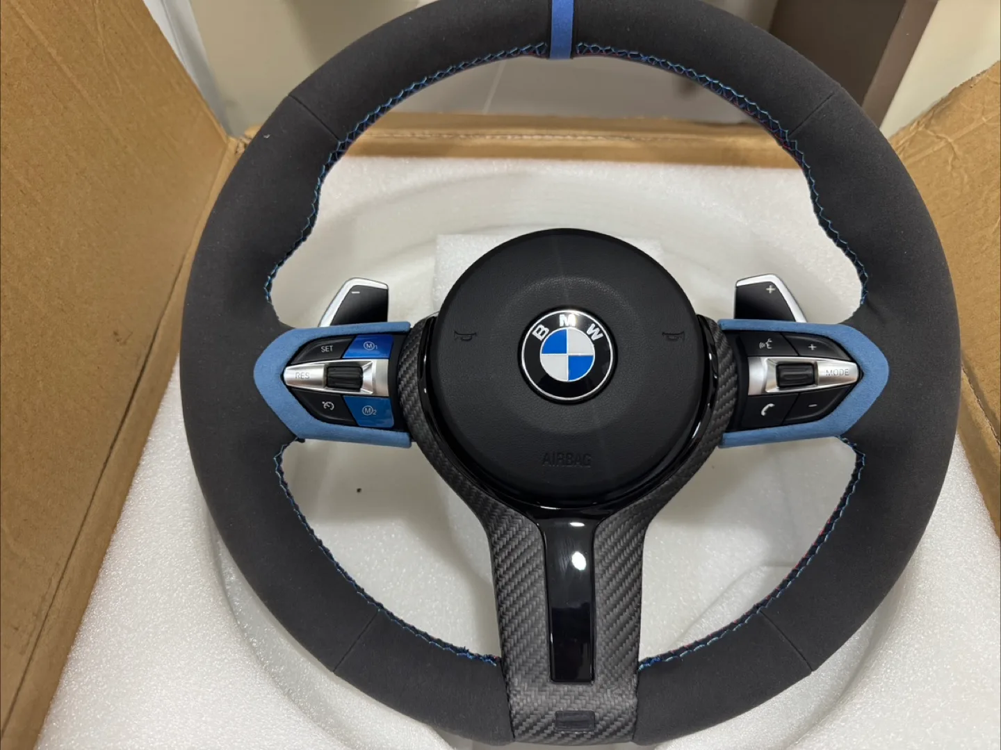 BMW M 스포츠 핸들