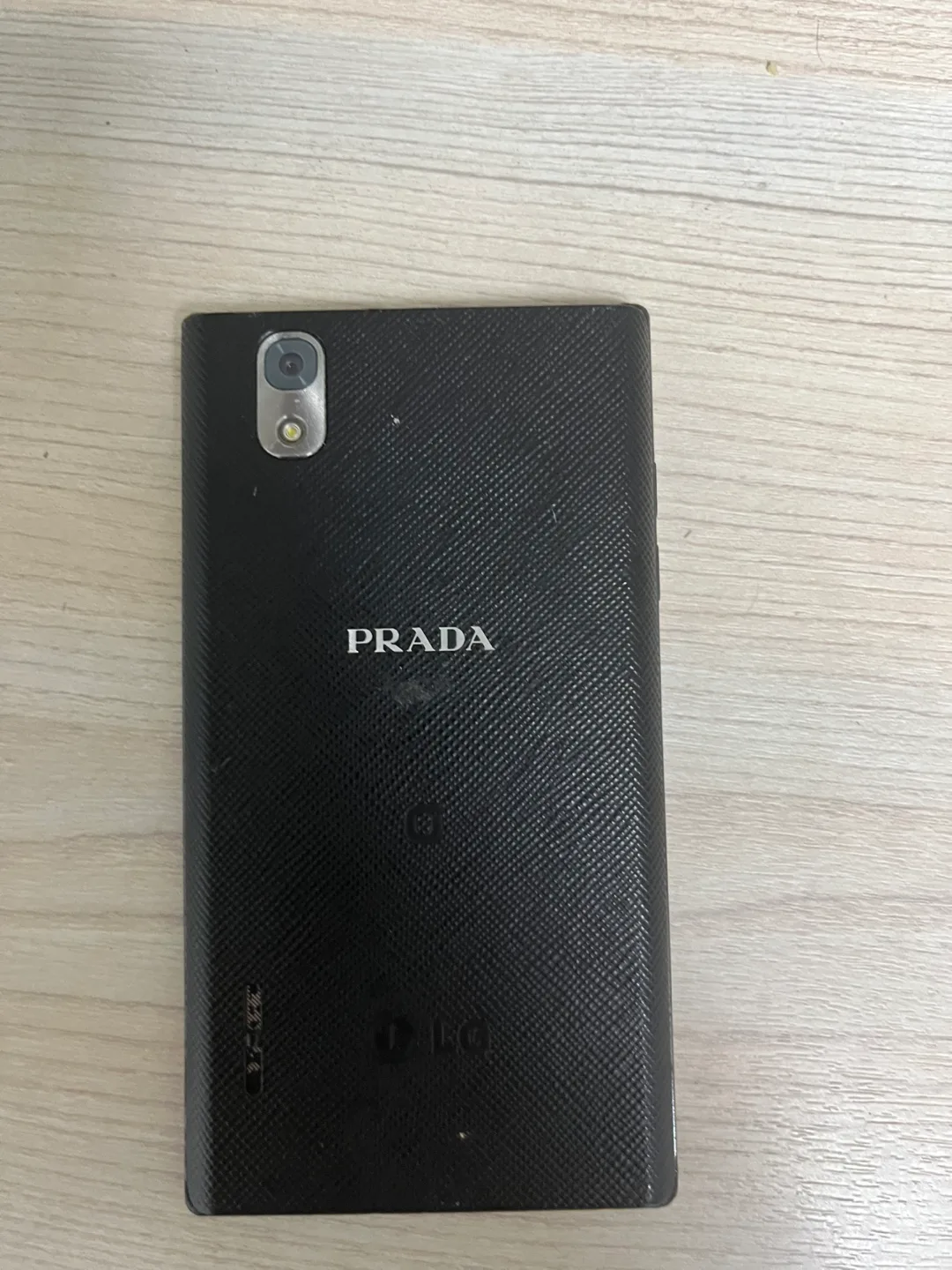 프라다폰 3.0 중고 내부충격 고장