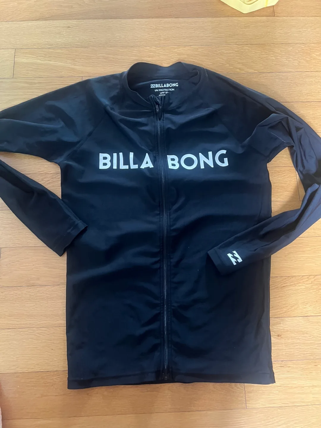 BILLABONG 래쉬가드 남성M