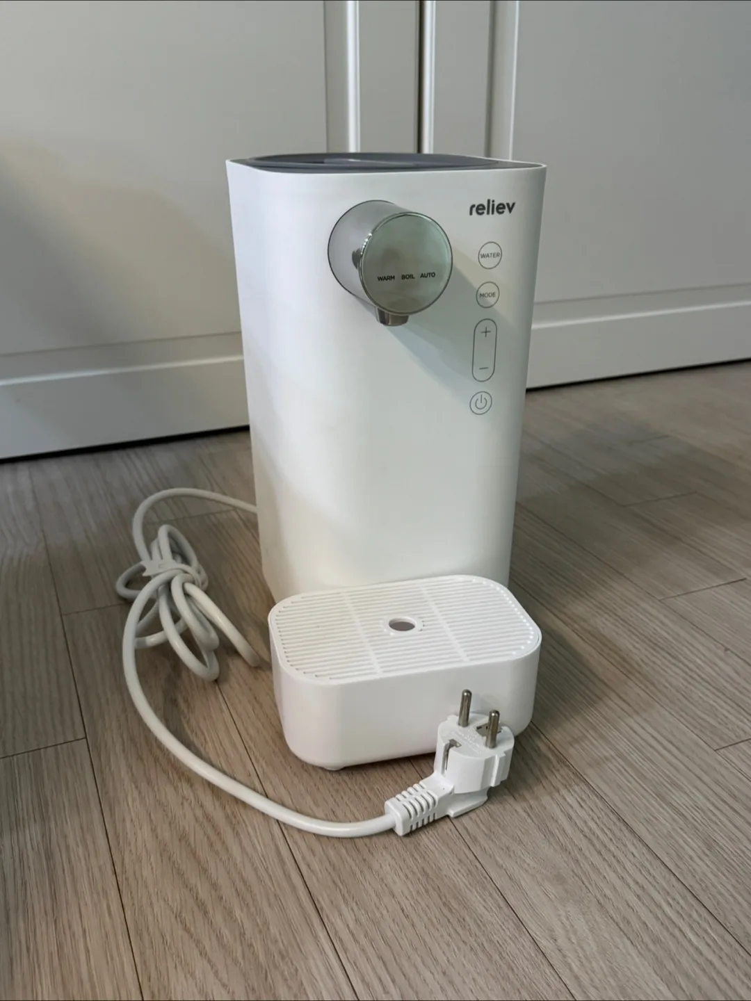 릴리브 출수형 분유포트(상태최상+풀박스)