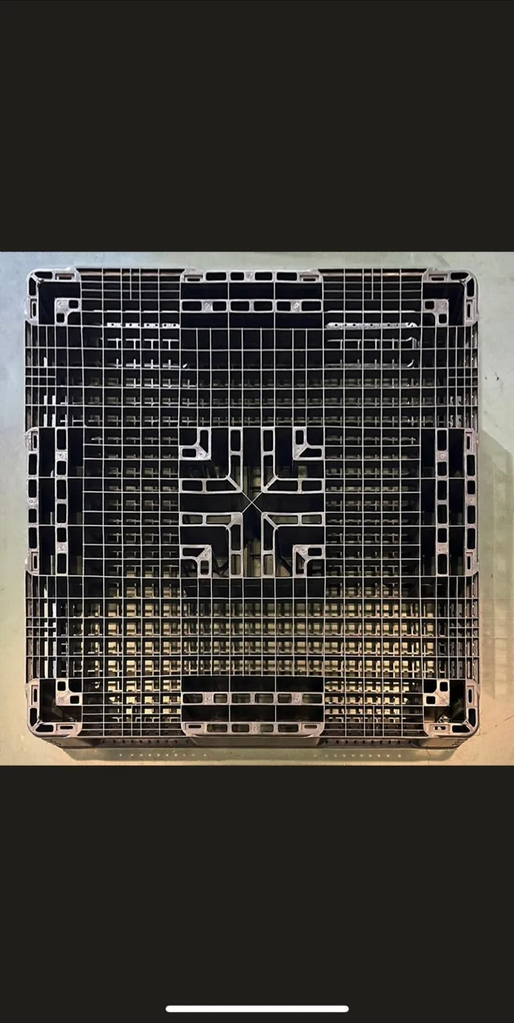 플라스틱 중고 파렛트 양면형 (1100/1100/120) 수출용 판매합니다