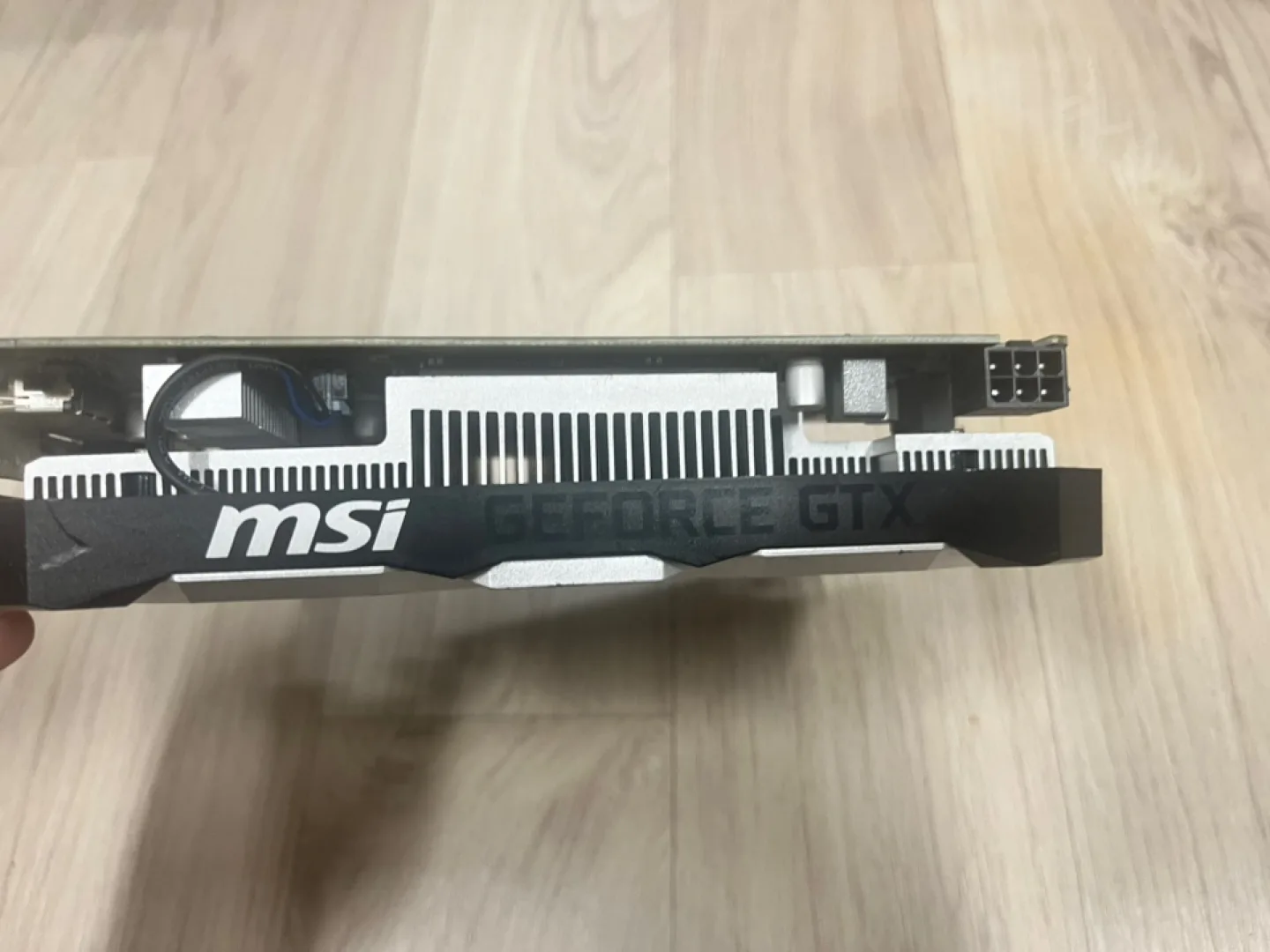 Geforce gtx 1650 중고 팝니다