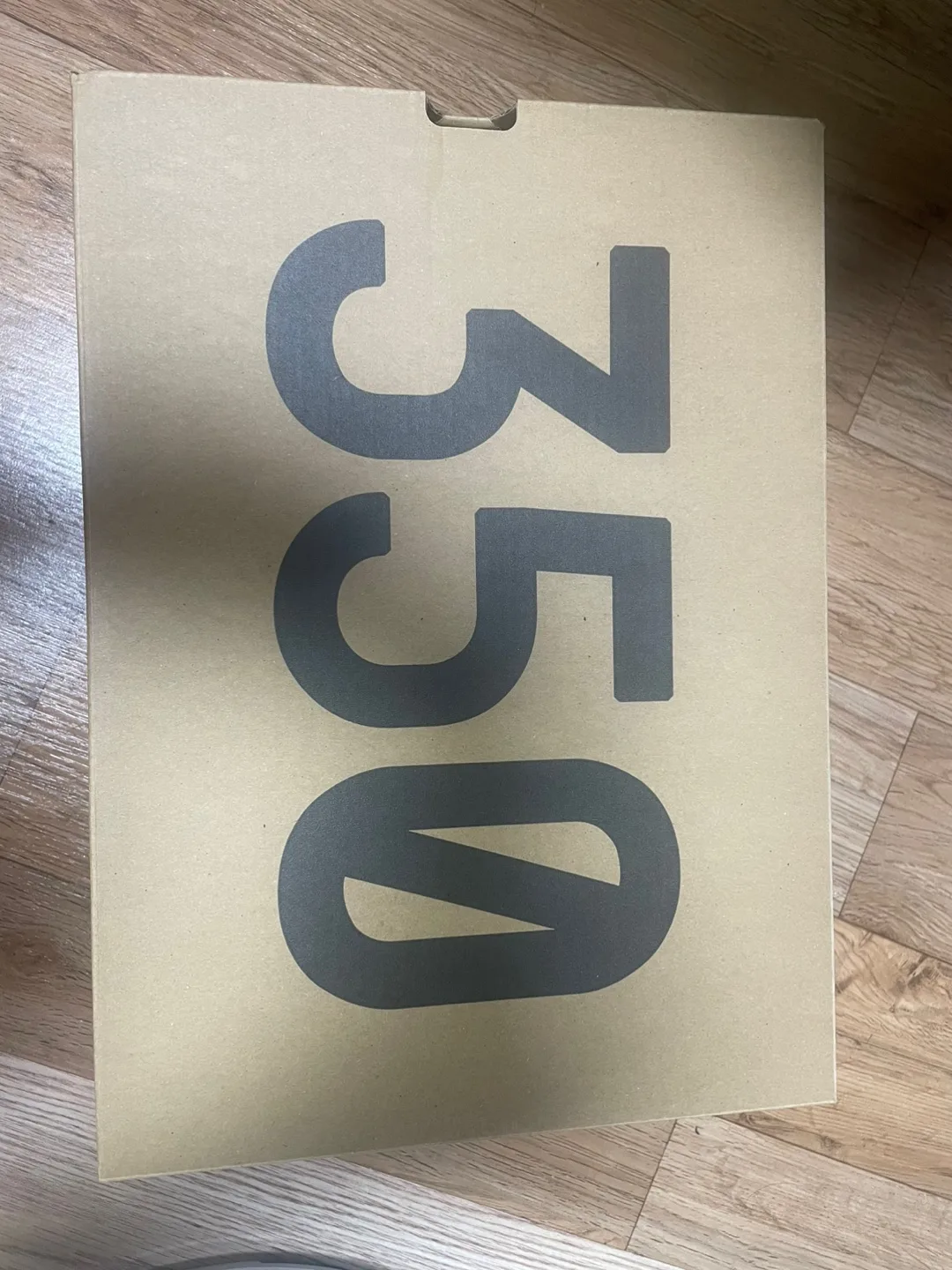 이지부스트 350 V2 스틸그레이 완전 새상품!!