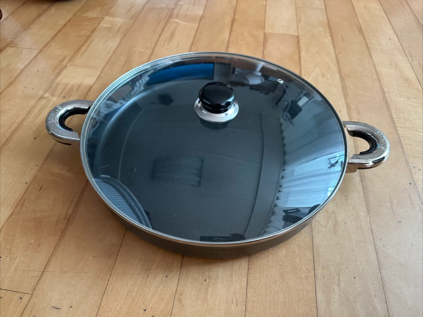 얕은 전골 냄비