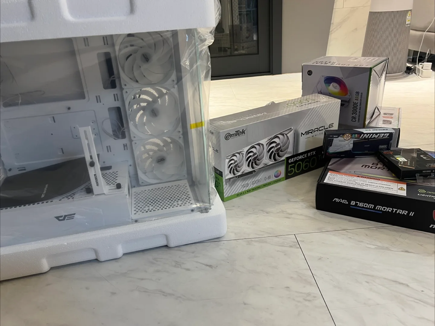 그래픽카드(5060등등)중고 CPU, SSD, 메인보드 구입시 필독부탁드립니다 . 노트북 ddr4램 팝니다.