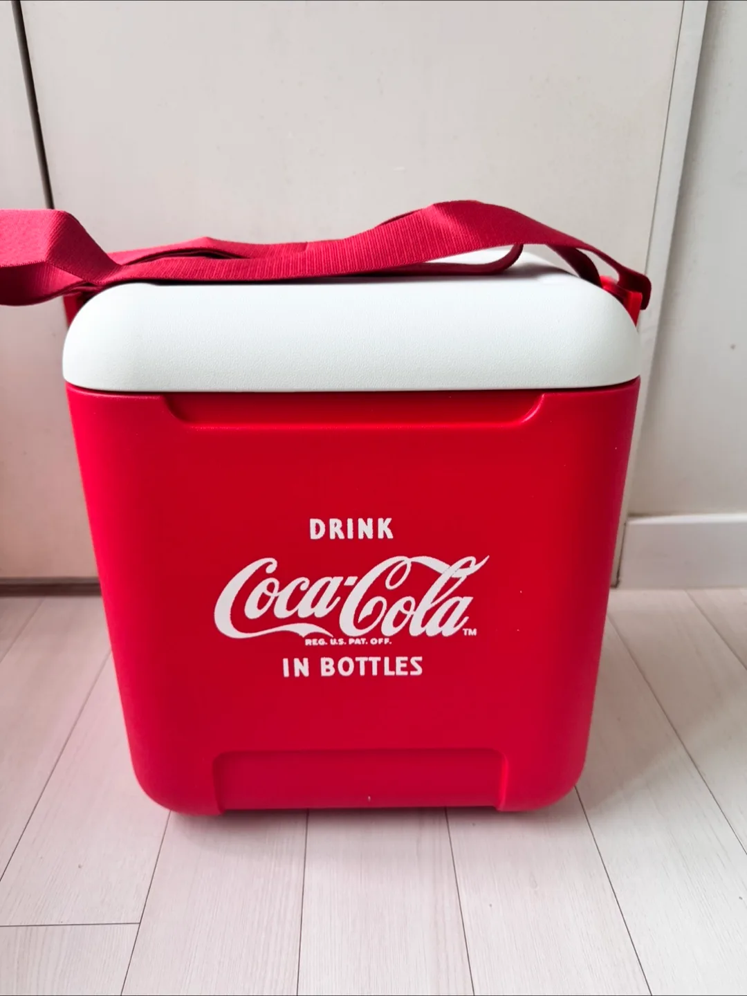 <새상품>코카콜라 굿즈 쿨링백 아이스박스,텀블러,비치타월