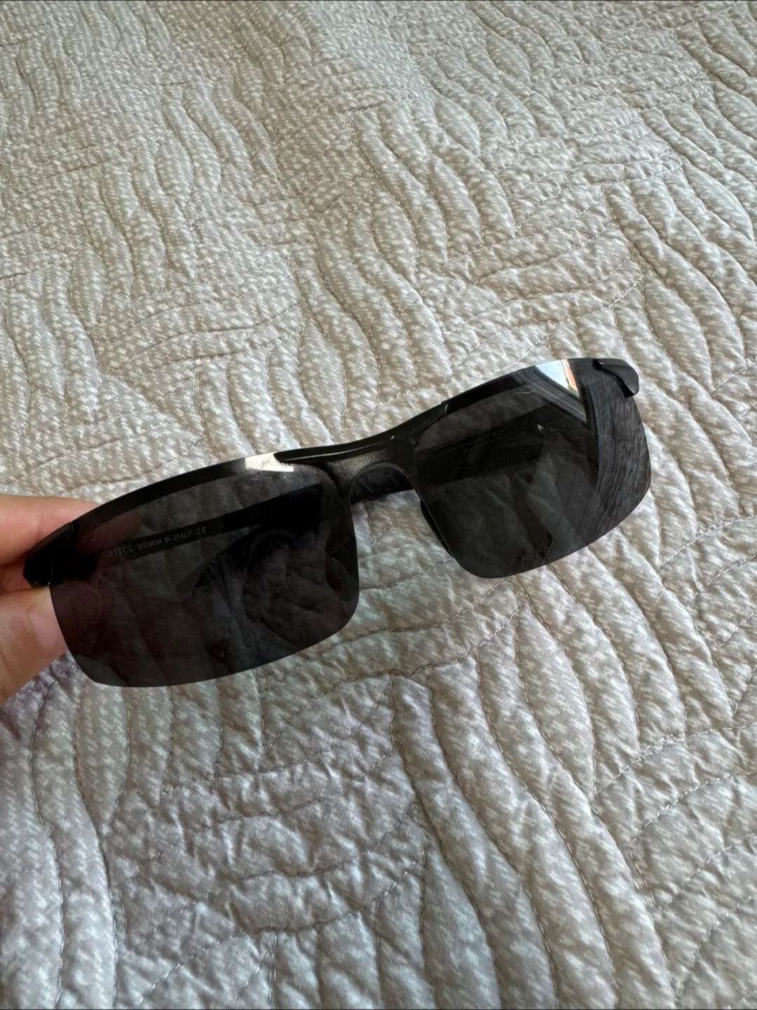 ATTICL 선글라스 블랙