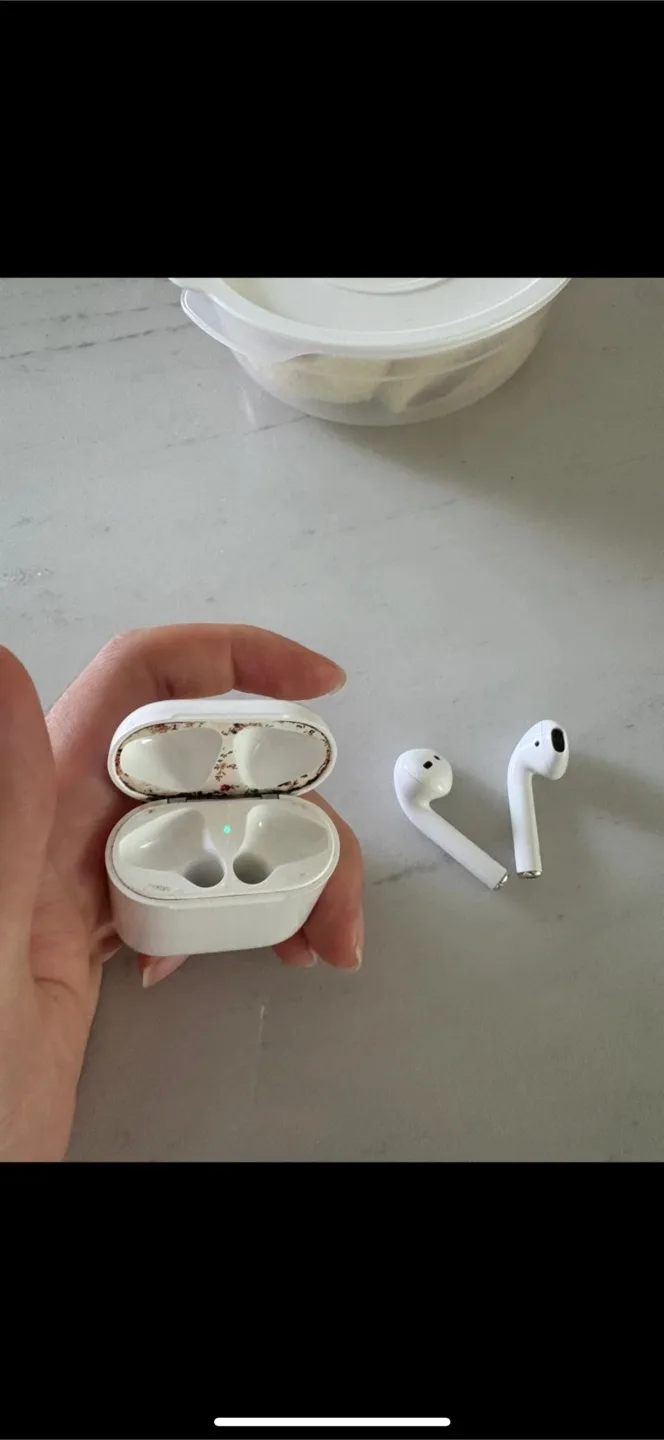 (중고) 에어팟 2세대 싸게팝니다