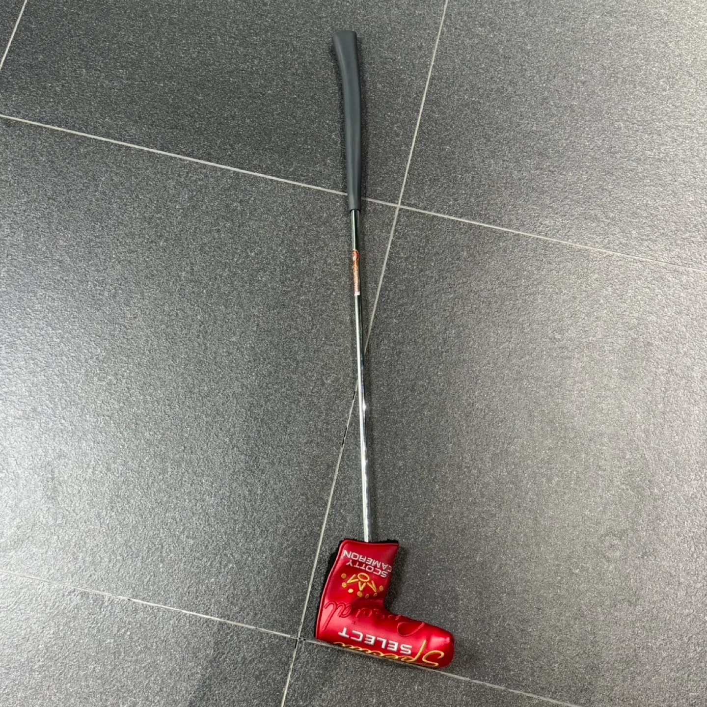 스카티카메룬 델마 34인치 판매해요