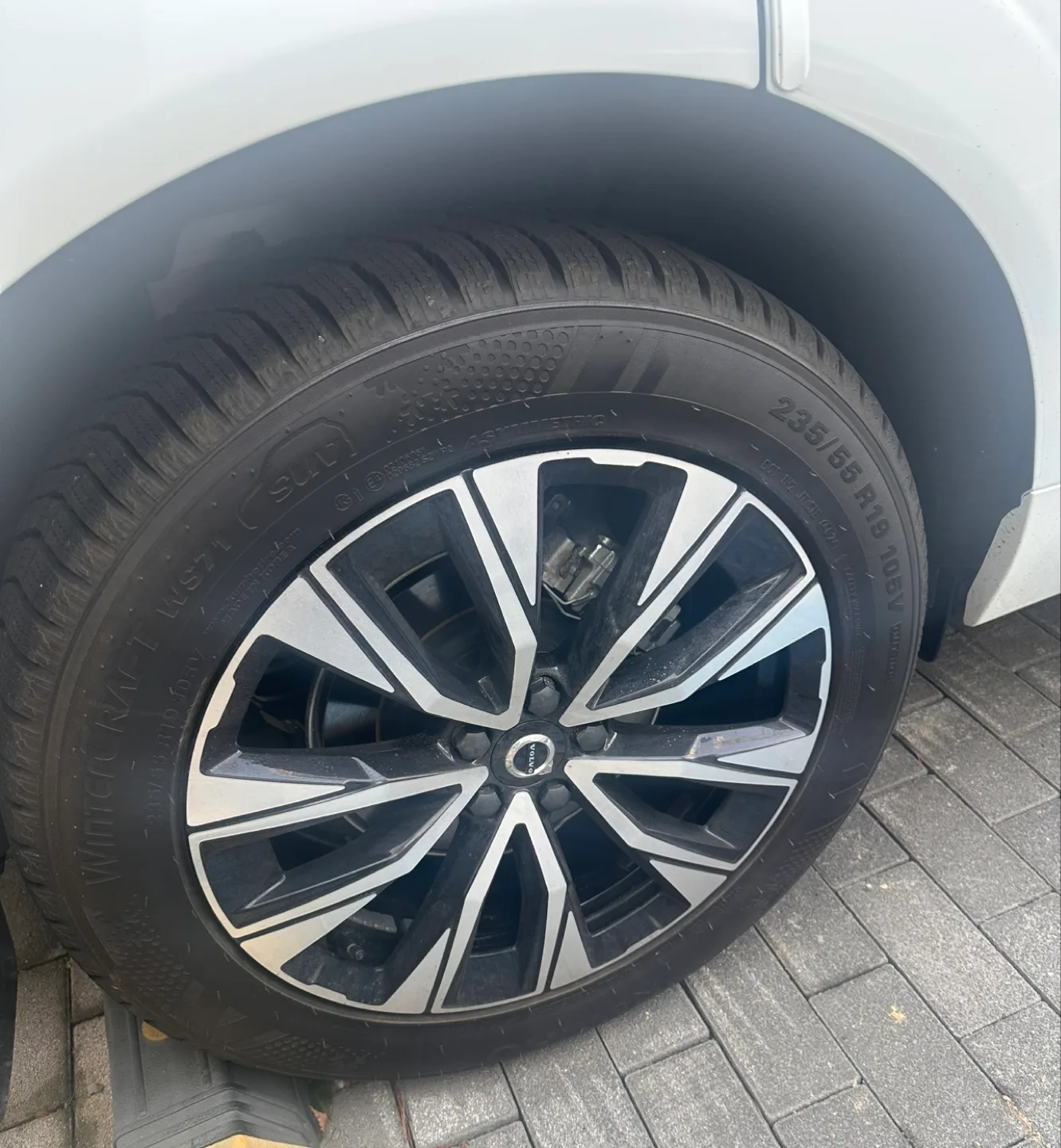 중고 윈터타이어 금호WS71 235/55/19 팝니다