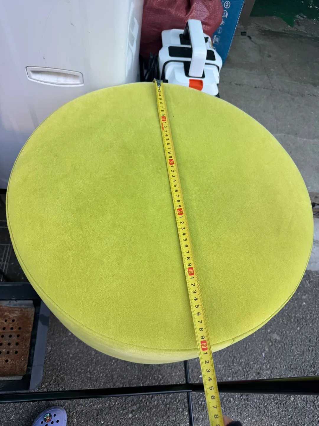 라임색 원형 스툴(중고)