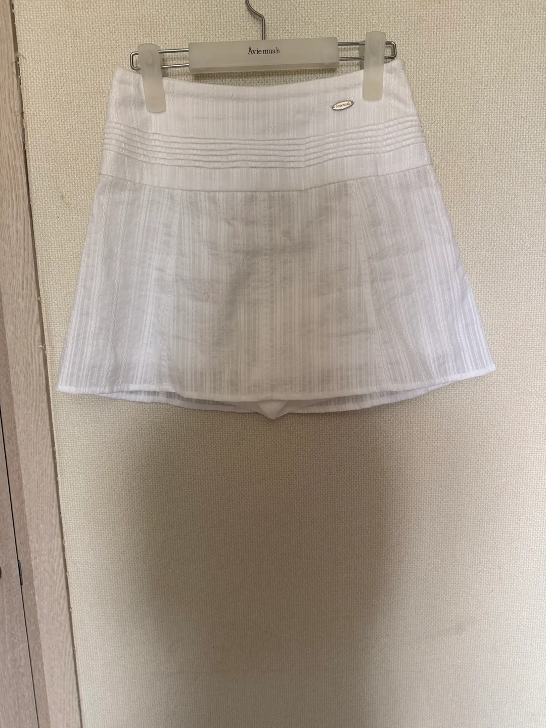 아비에무아 코튼 핀턱 스커트