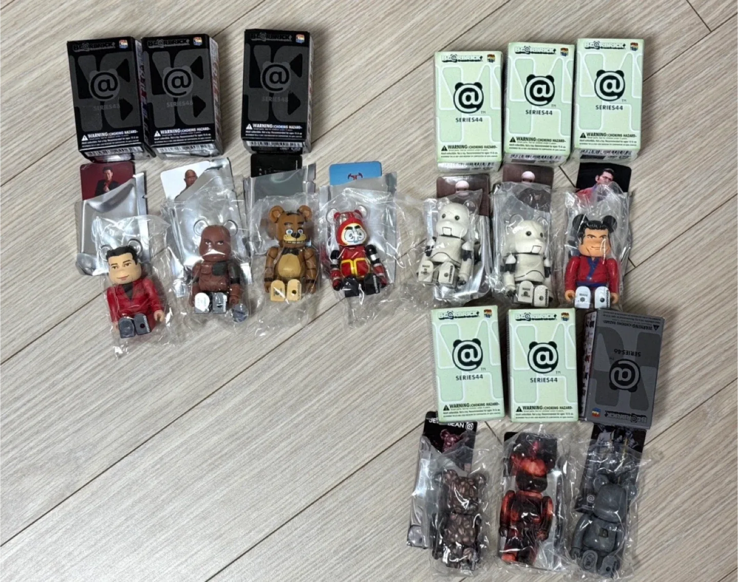 베어브릭 피규어