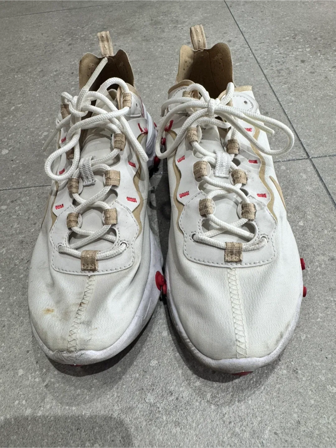 나이키 리액트 앨리먼트 55 245mm