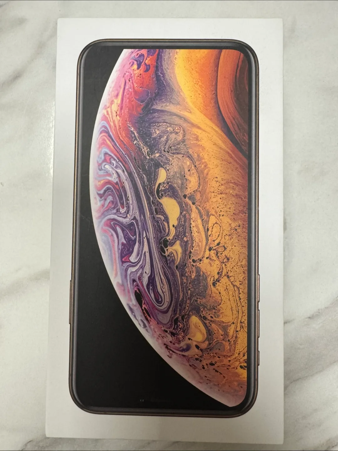 아이폰 XS 64GB 골드 판매합니다.