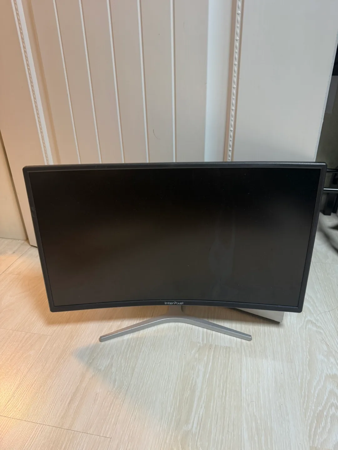인터픽셀 커브드 모니터