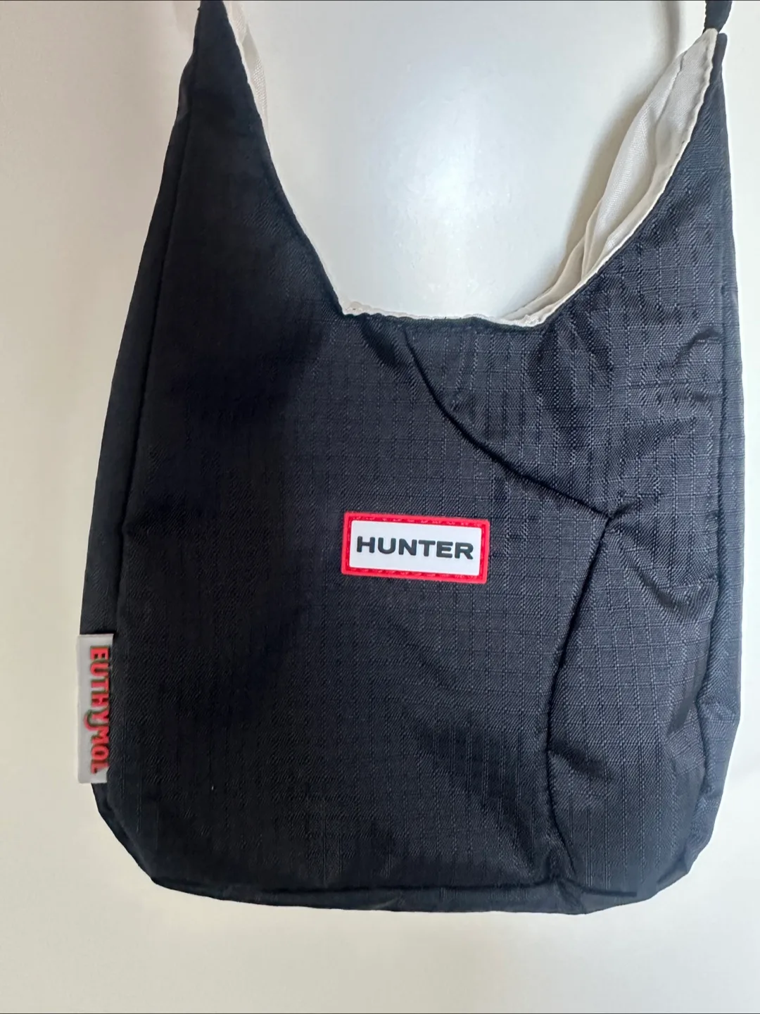 헌터 숄더백 블랙 새상품