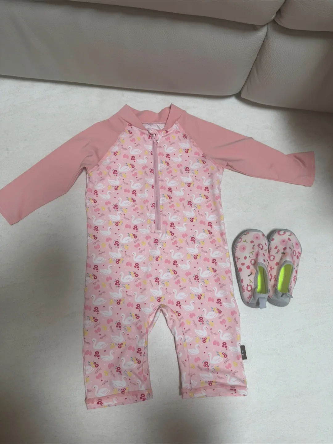 아기 래쉬가드 & 아쿠아슈즈 세트 (16개월~36개월)