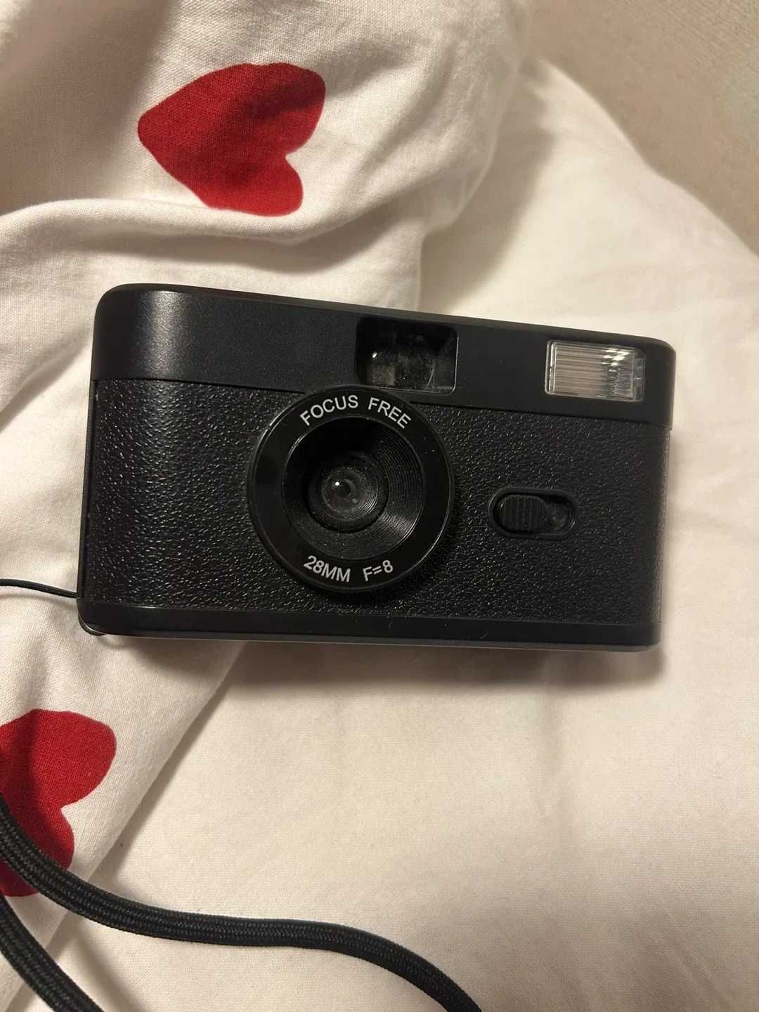 필름 카메라 판매 (28mm F/8, 중고, 상태 양호)