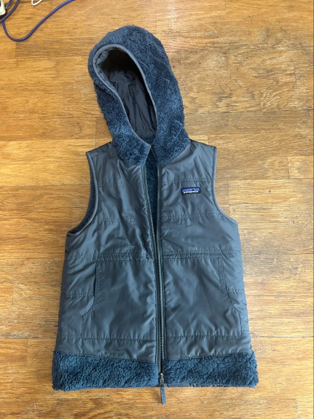 [중고] 파타고니아 리버서블 플리스 조끼 XS