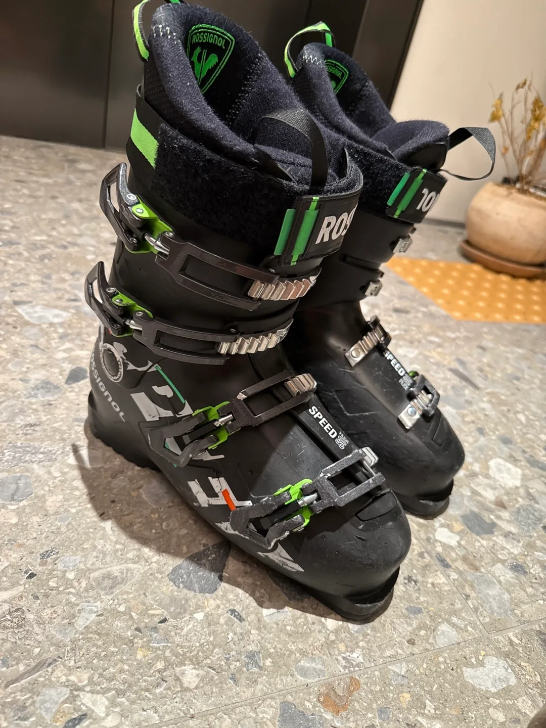 Rossignol 스키 부츠 & RAD 가방