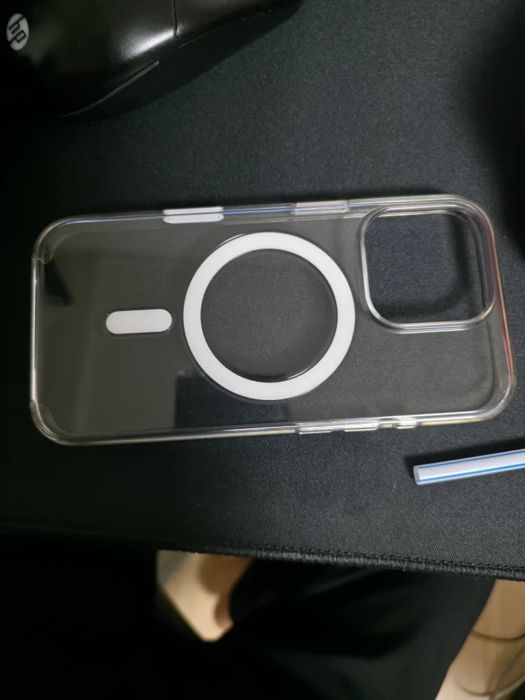 아이폰 16프로 정품 클리어 케이스 팝니다 중고