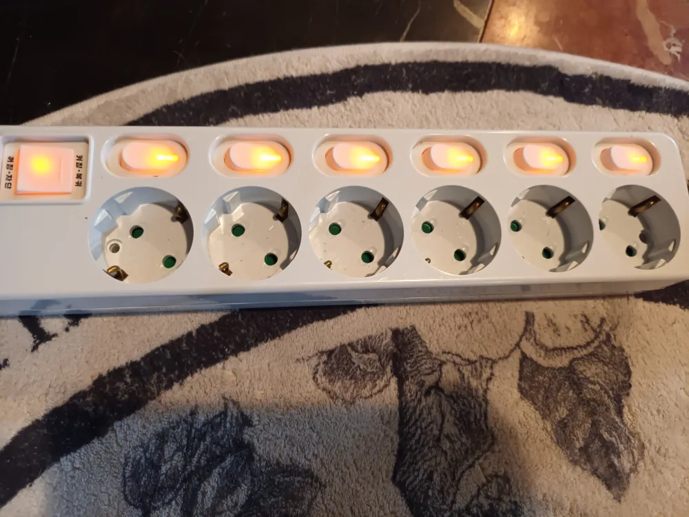 멀티탭 여러개 정리합니다(일괄판매)