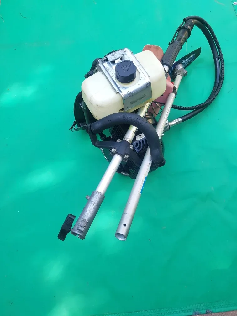 중고 예초기판매합니다