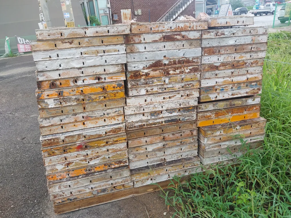 중고 거푸집114장판매합니다