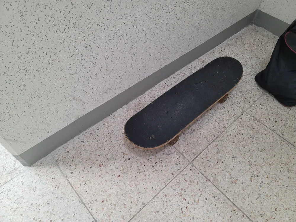 중고 스케이트보드