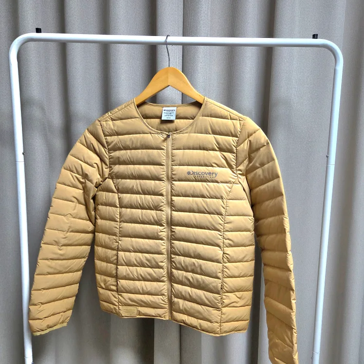 디스커버리 여성 경량 패딩 자켓