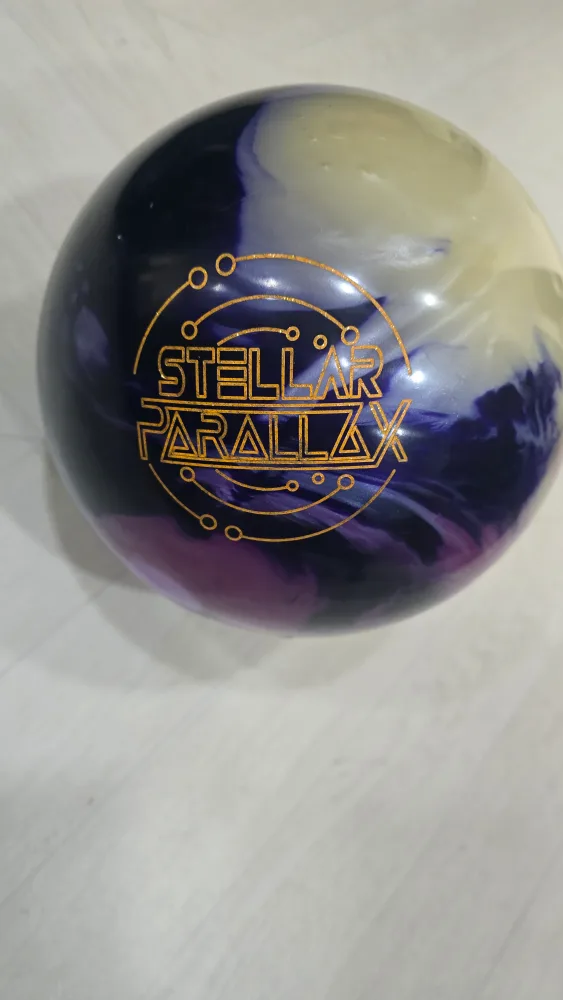스톰 스텔라  패럴랙스 중고 볼링공 15파운드 팝니다