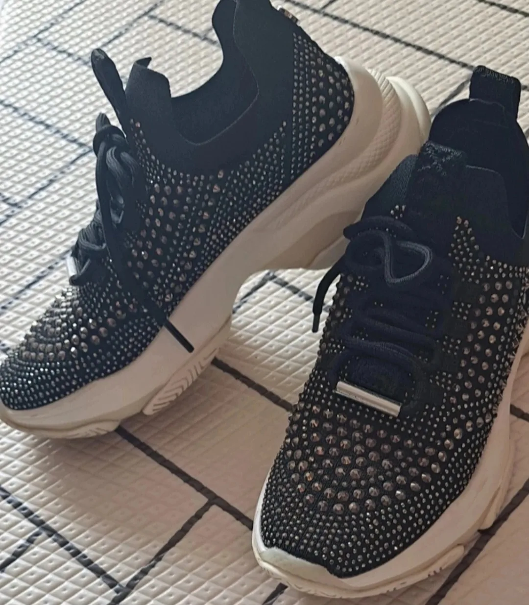 ■235털신발새제품+235스티브매든큐빅블랙 스니커즈 중고✨=몽땅가39000원