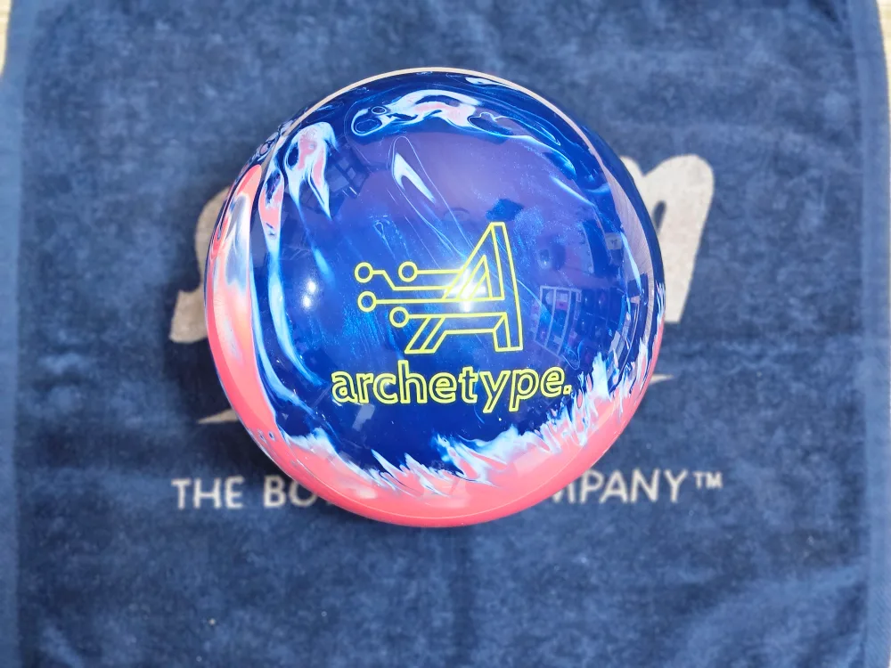 (중고볼) 트랙 아키타입 15파운드 20게임미만 최삿급