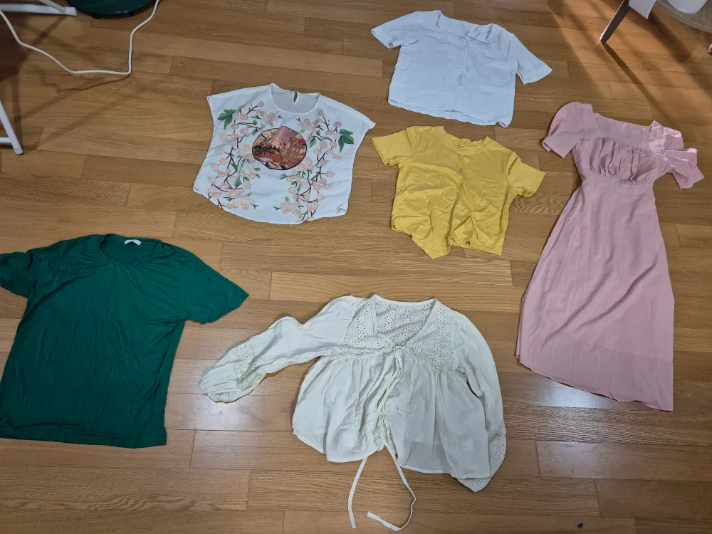 55사이즈 여성의류 . ( 새옷.  중고옷세트6종 + 롱원피스 1개 .)    총7개