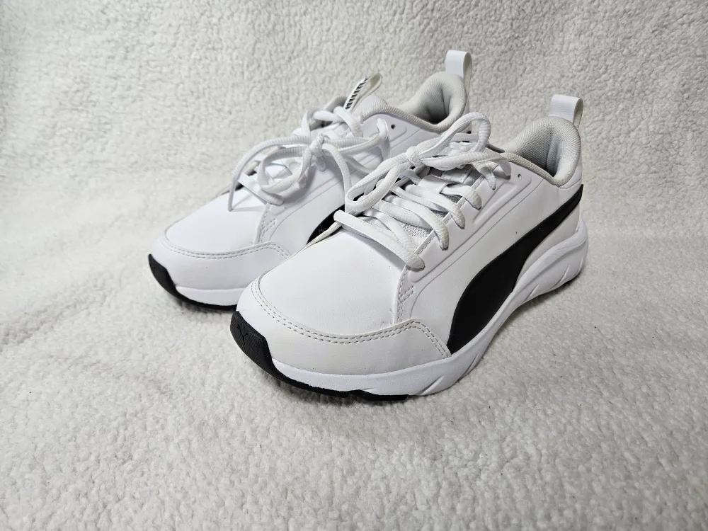 푸마 소프트라이드 운동화 240