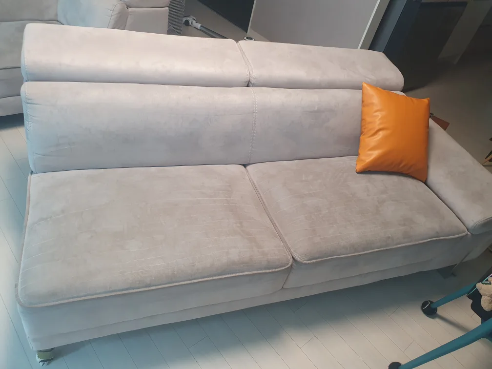 아이보리색 중고 소파