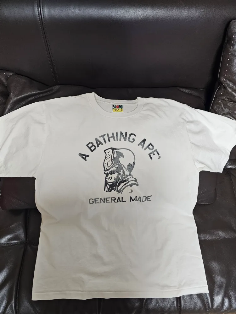 베이프 흰색 티셔츠 L