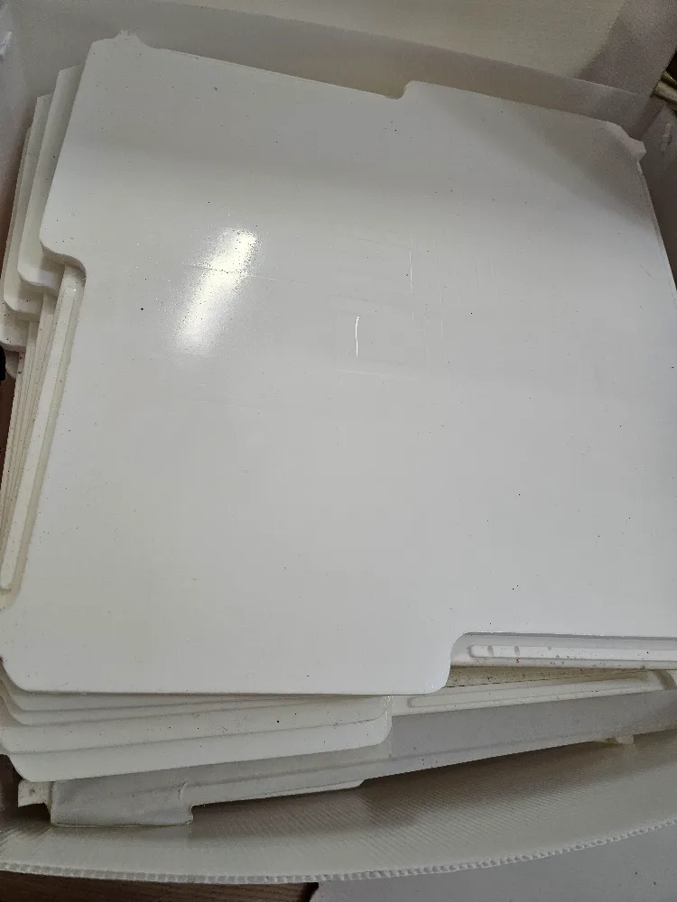 허그매트  센터 100장정도 있어요