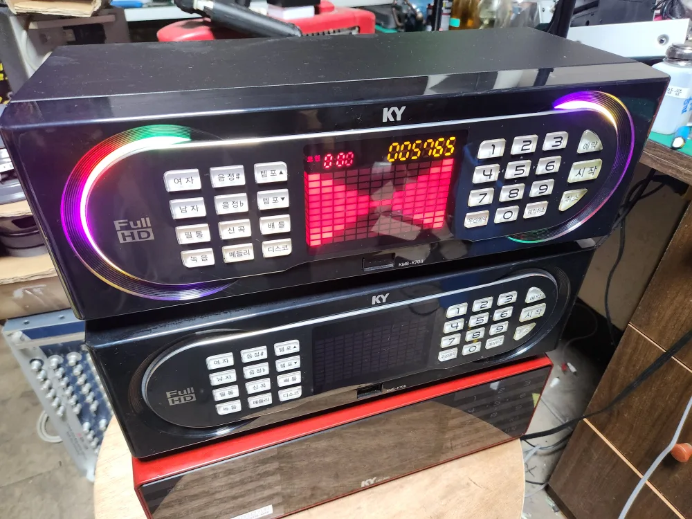 금영 K70 중고 반주기[악보기능]