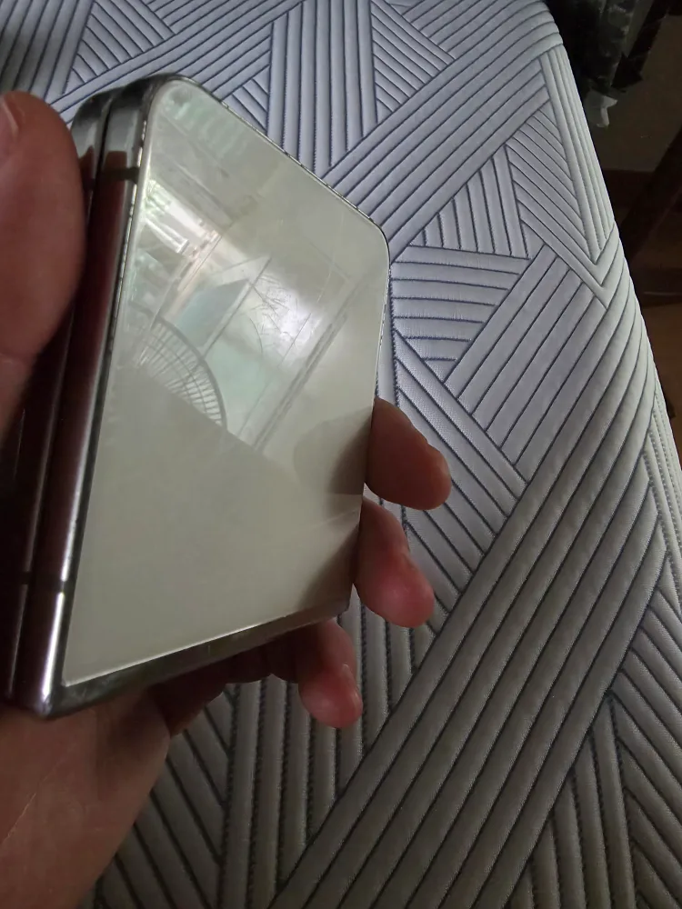 갤럭시 Z Flip 5 (중고) 256GB