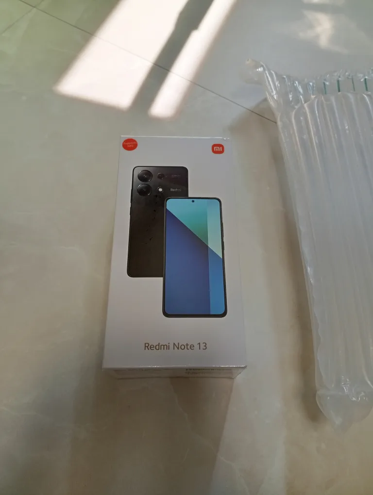 스마트폰 Redmi Note 13 ( 홍미노트 13 )미드나잇 블랙 8G램  512GB 새상품
