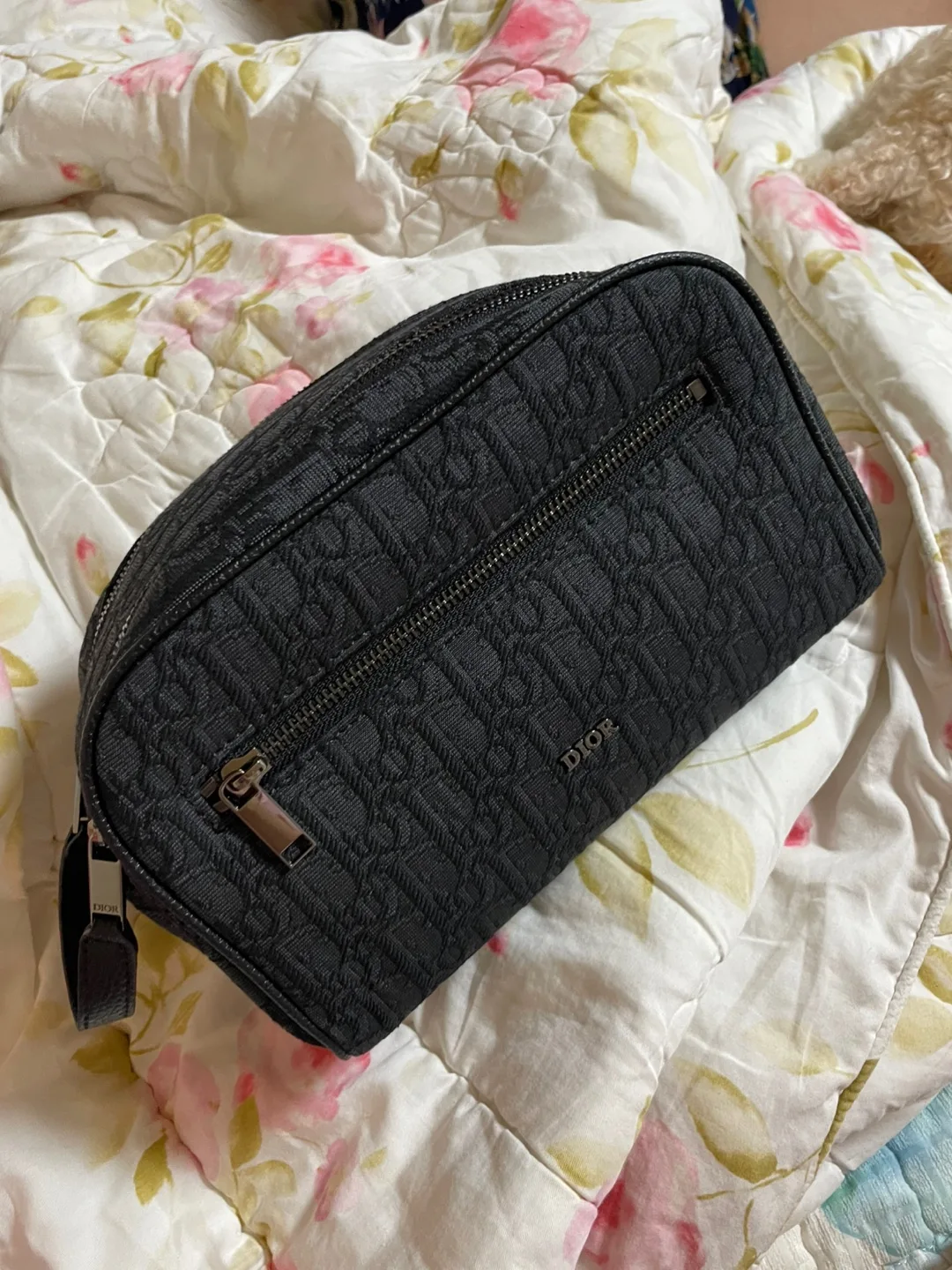 Dior 파우치돕키트백 판매합니다