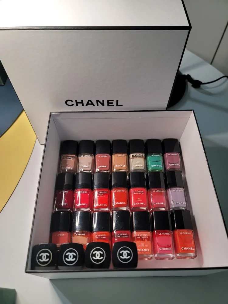 샤넬 르 베르니 매니큐어 💅 ( 새상품, 중고, 1회사용 등 다양함)