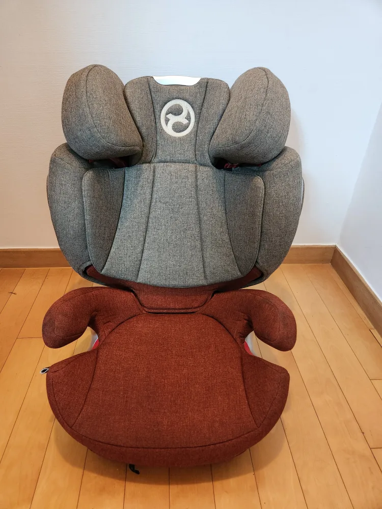 싸이벡스 주니어 카시트