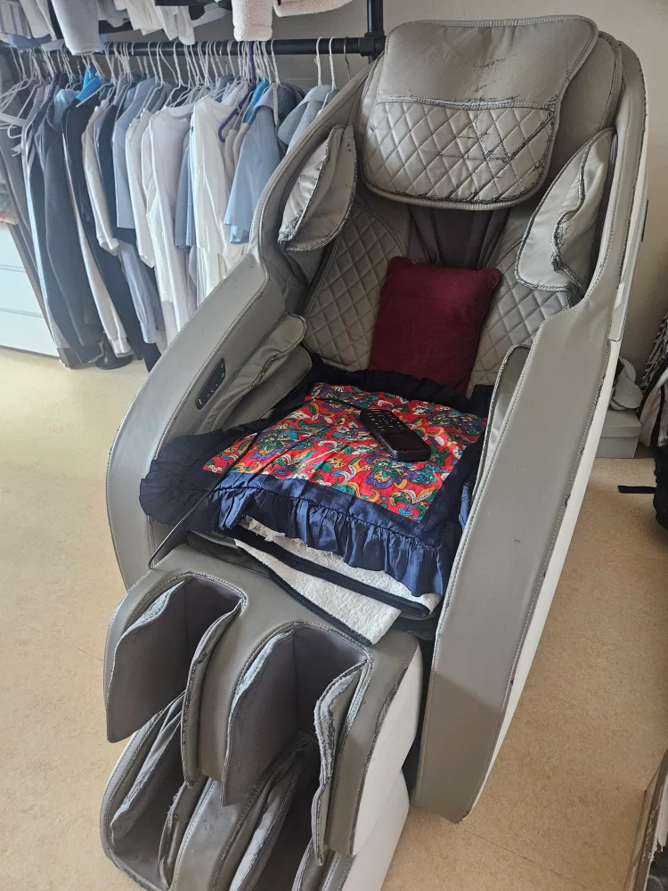 중고 브람스 안마의자(brams-3500) 팝니다.