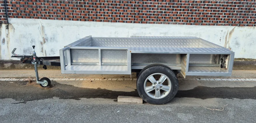 중고 알루미늄 트레일러