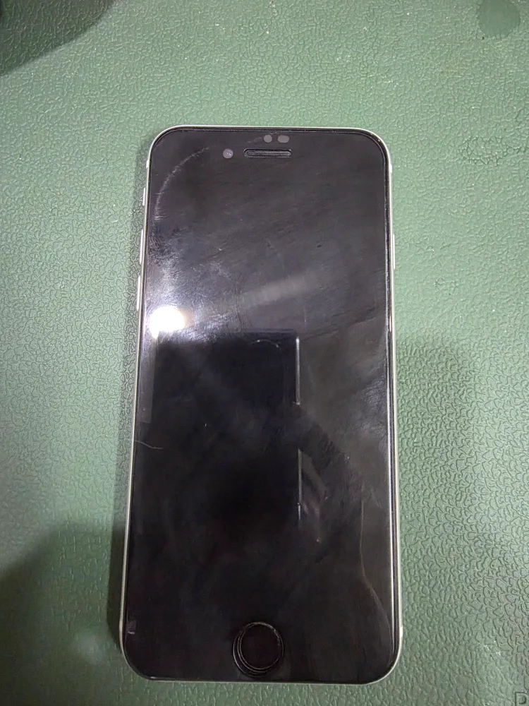 아이폰 SE2 화이트 256g (중고폰)